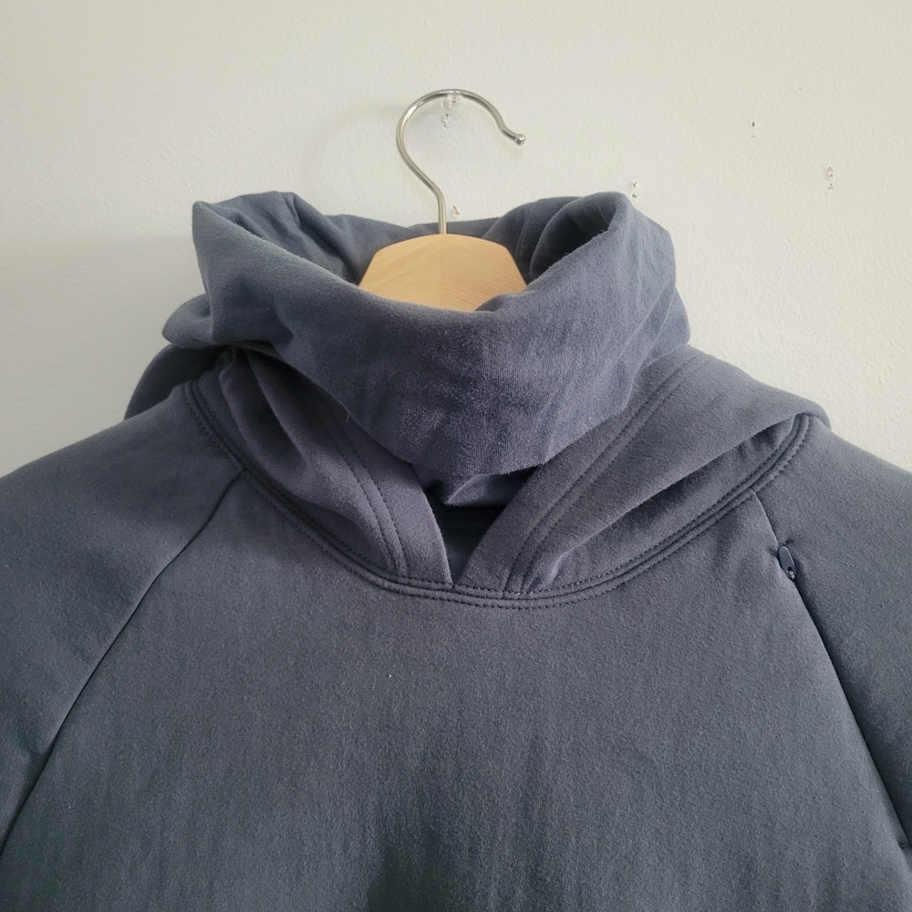 BANANA REPUBLIC (B. R Standard Line) Men's Size L Blue Hoodie - Picture 3 of 10